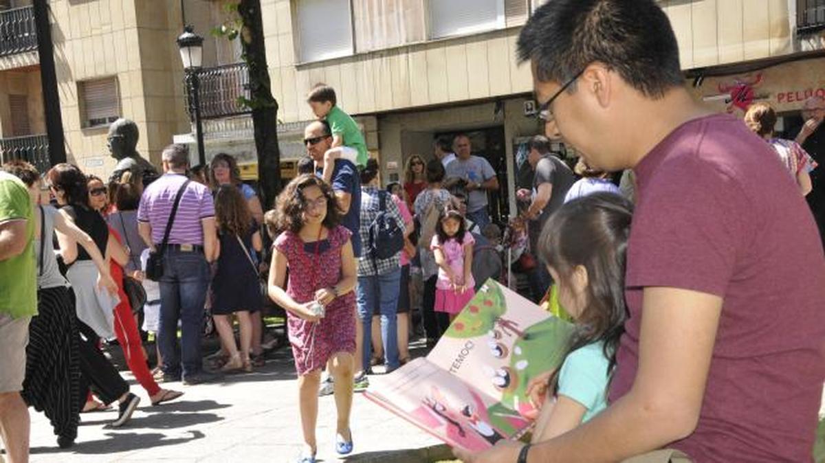 Protesta lectora por el cierre de la Fundación Germán Sánchez-Ruipérez