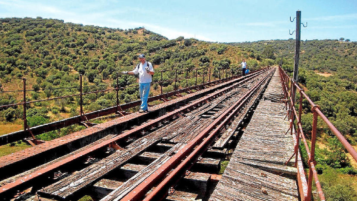 Aprobado el proyecto tur&iacute;stico de la v&iacute;a f&eacute;rrea de La Fregeneda