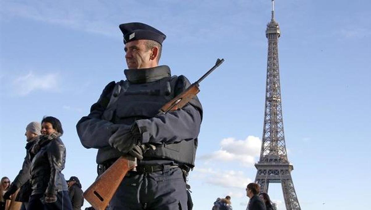 Cuatro detenidos en Montpellier por preparar un atentado suicida en París