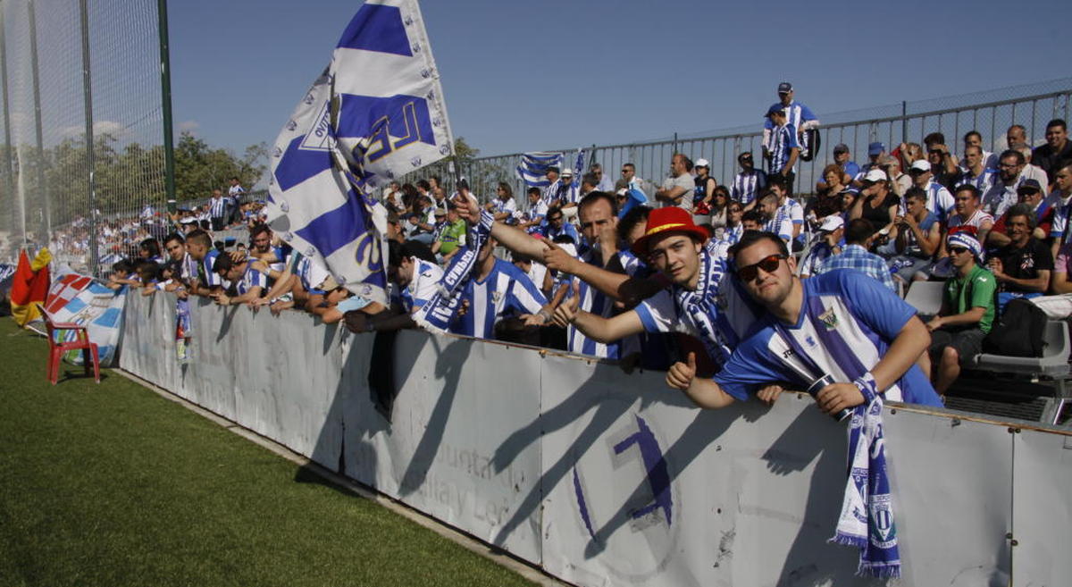 El Guijuelo manda 600 entradas al Racing para el partido del domingo