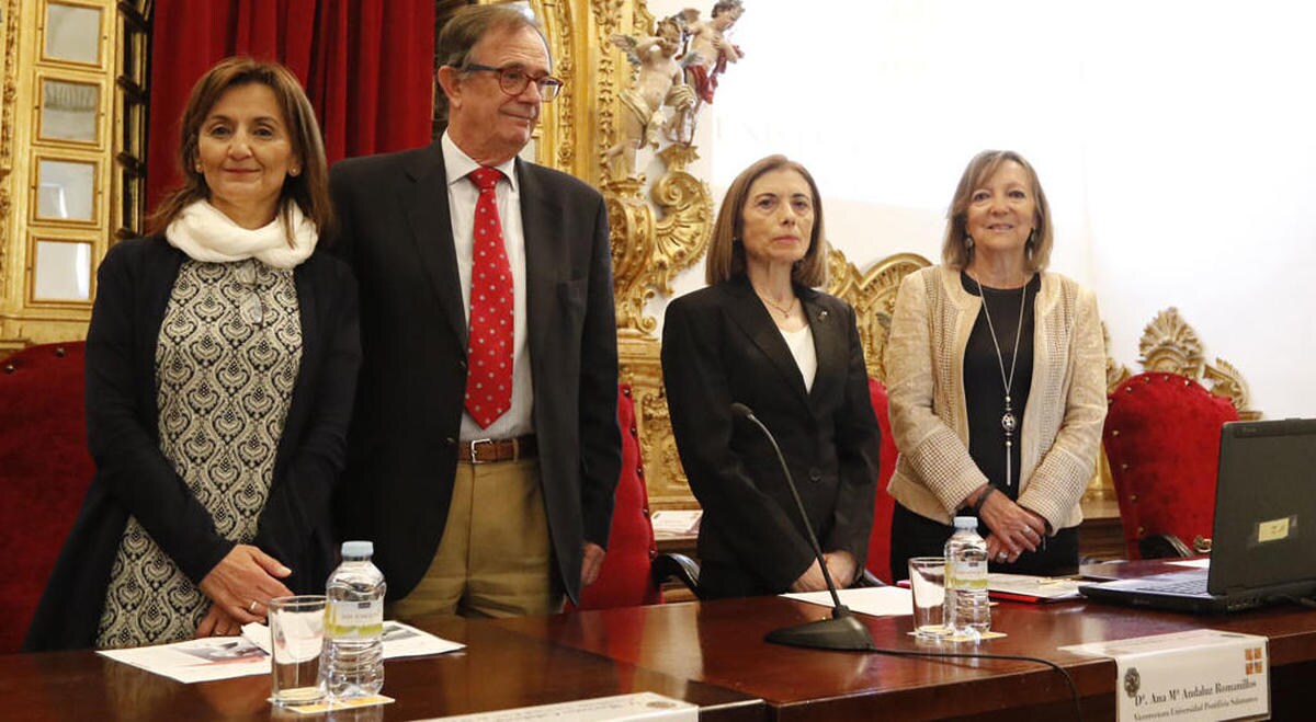 El Foro de la Familia pide ayudas públicas y de conciliación para acabar con el abandono