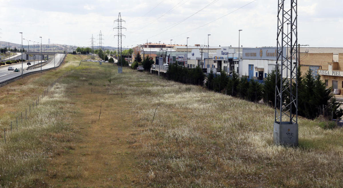 Dos nuevos 'parkings' gratuitos sumarán 115 plazas para furgonetas al Montalvo I