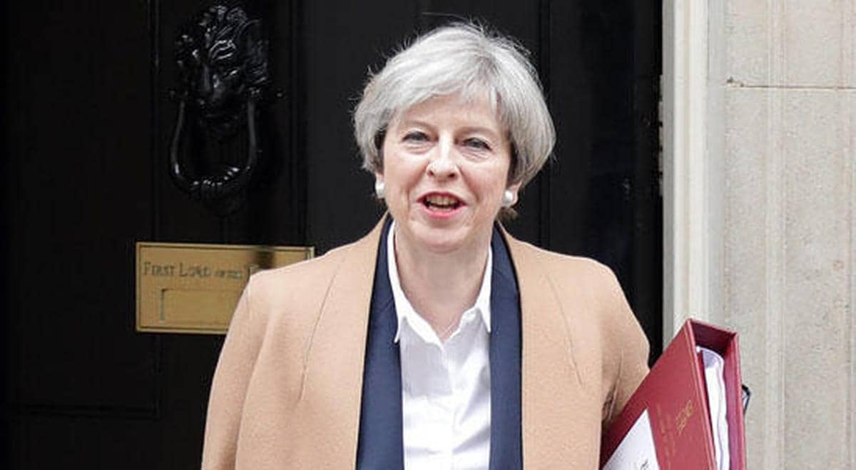 Dimiten los jefes de gabinete de Theresa May tras recibir un ultimátum de la cúpula conservadora