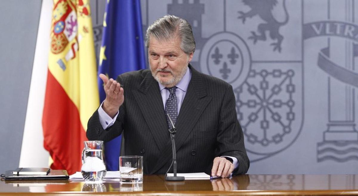 El Gobierno sugiere a Puigdemont que aclare por qué negó el aviso de EEUU sobre el atentado
