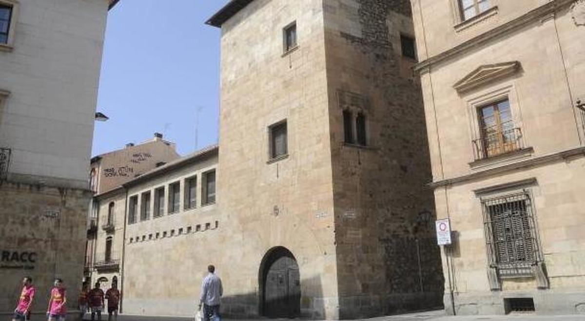 Patrimonio da el visto bueno al convenio de colaboración con la Diputación para rehabilitar la Torre de los Anaya