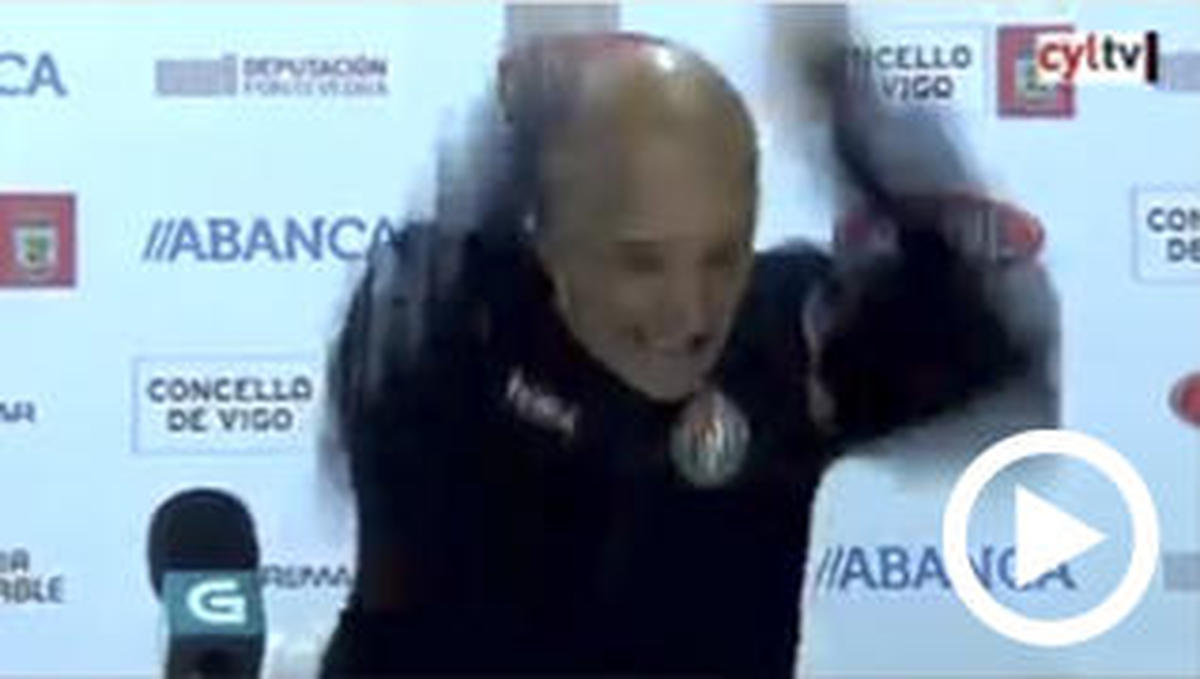 Brutal enfado del entrenador del Valladolid B que hace que abandone la rueda de prensa