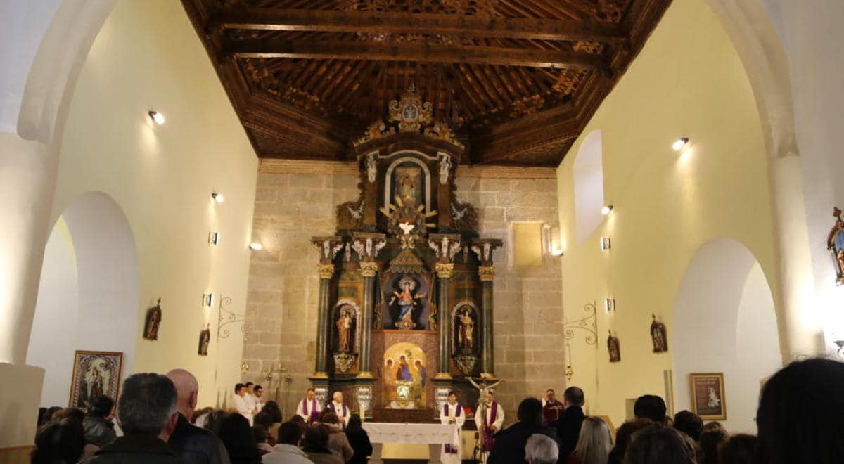 Una inversi&oacute;n de 160.000 euros permite renovar el interior y el exterior de la parroquia de Tordillos