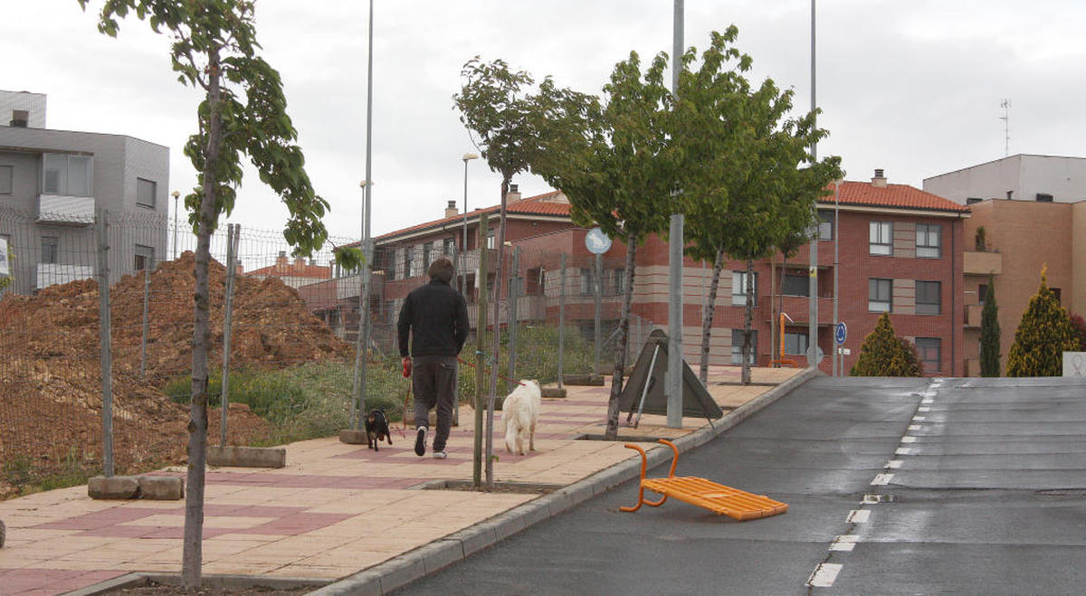 El Ayuntamiento de Carbajosa inicia expedientes sancionadores para estrechar el control a los dueños de perros