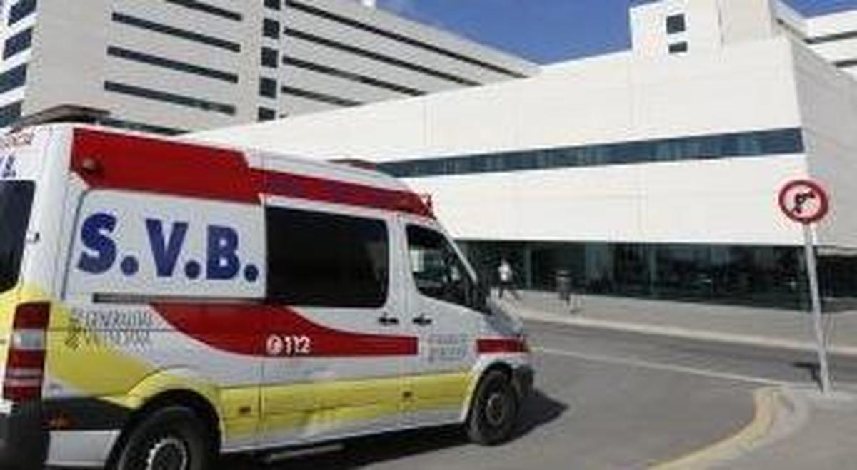 Una ambulancia pierde a un herido de camino al hospital y sus sanitarios dan positivo en droga