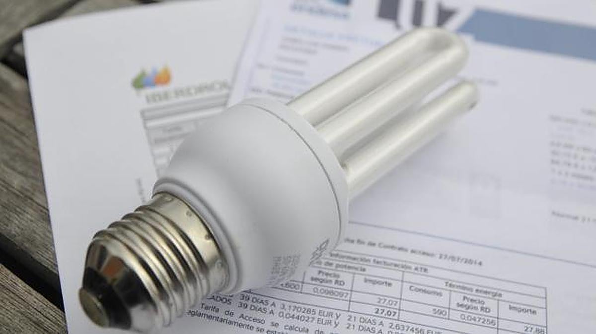 Mayo registra la mayor subida mensual de la factura eléctrica desde enero del año pasado