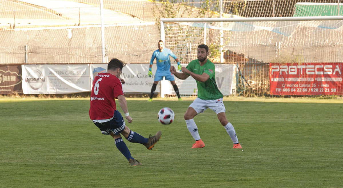 Otra prueba positiva para el Guijuelo en Ávila (2-2)