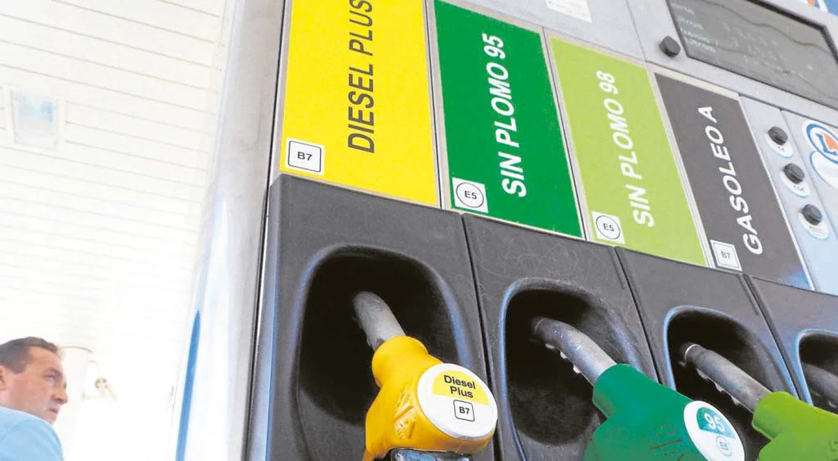 Las gasolineras estrenan nuevo etiquetado de los combustibles