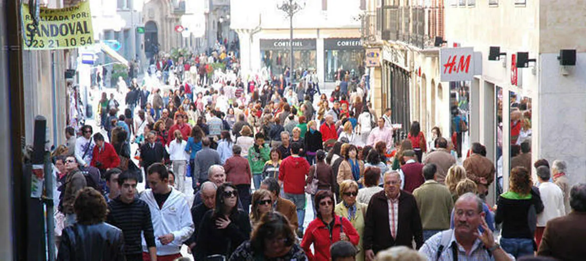 El número de defunciones casi duplica al de nacimientos en Salamanca