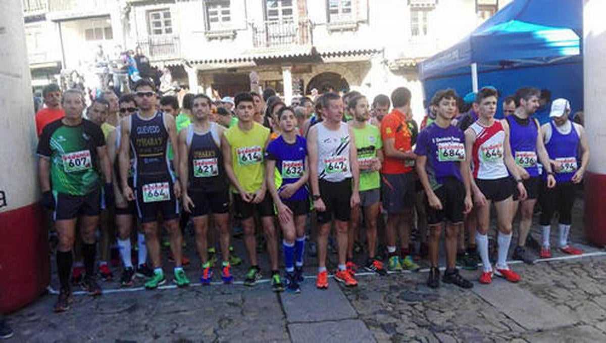 Javier Sanjustiniano y Dori Ruano se llevan la I carrera popular Las Raíces Albercanas