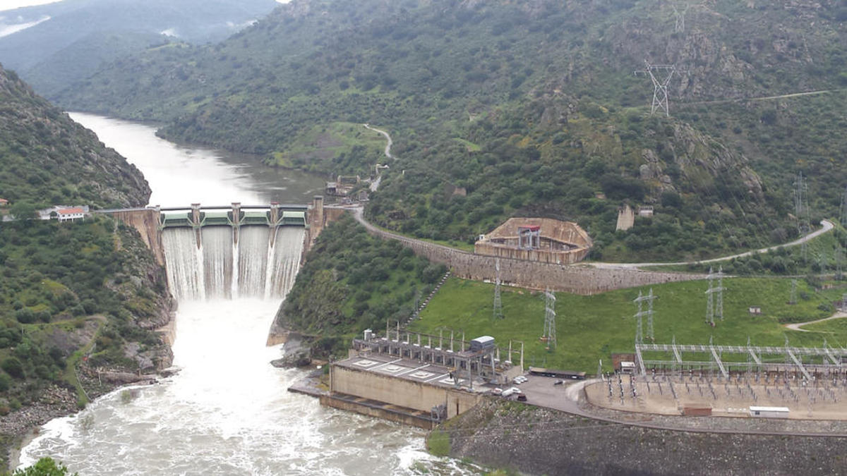 Las lluvias de las últimas semanas disparan la producción eléctrica de los pantanos