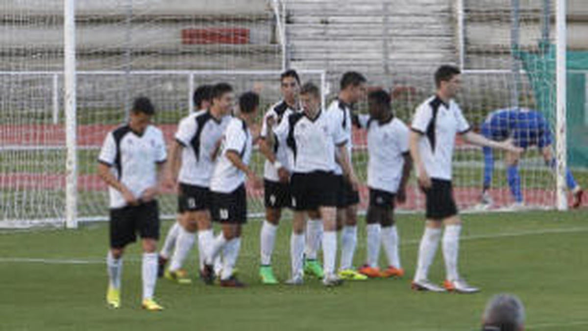 La RFEF desciende al Salmantino a Provincial