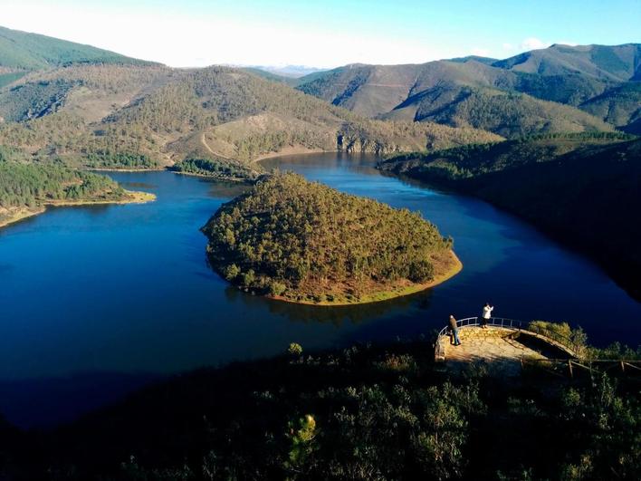 Meandro del Melero desde el mirador de la Antigua.