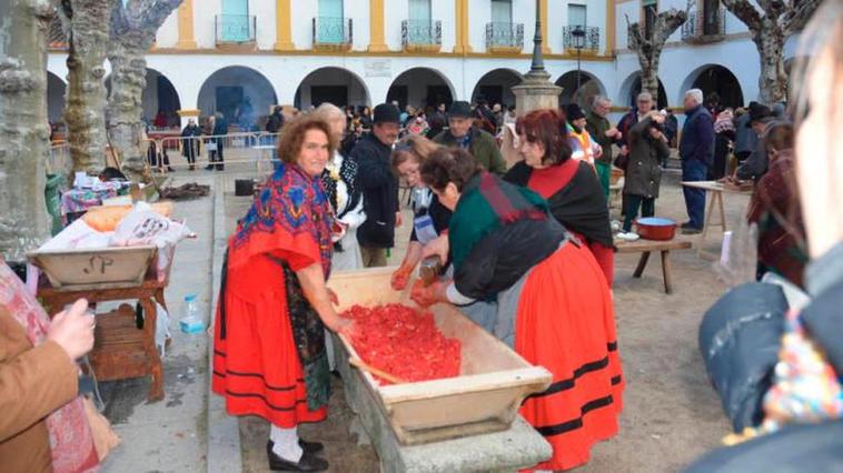 La tradición llegará a Ciudad Rodrigo con la Feria de Botijeros y la Matanza