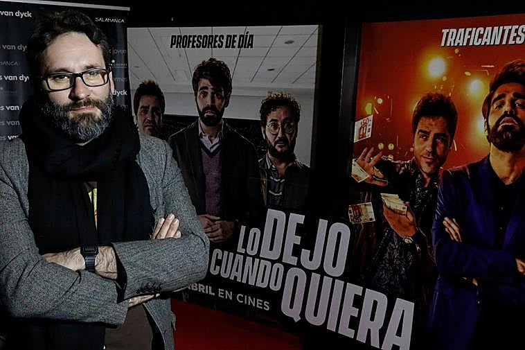 Carlos Therón, en el Centro Comercial El Tormes.