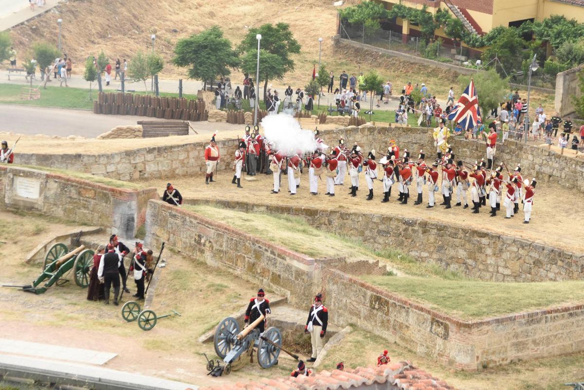 Recreación en 2017 de la liberación de Ciudad Rodrigo por los ingleses de las tropas napoleónicas.