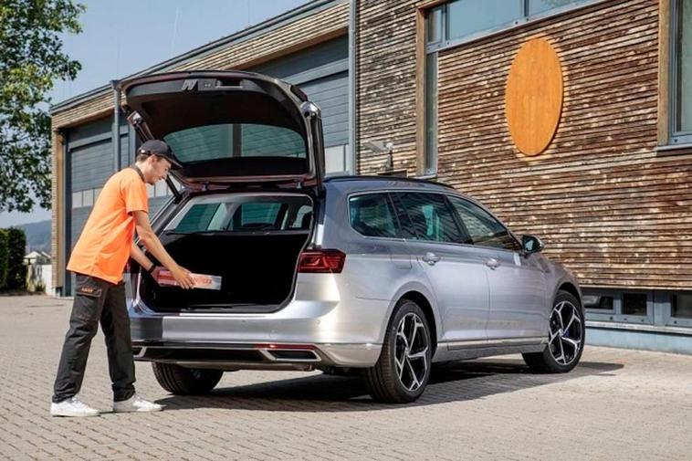 El primer servicio de entrega de paquetería en el maletero de tu coche llega a España