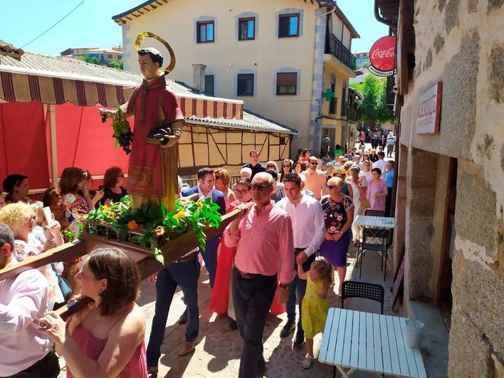 San Esteban de la Sierra celebra la fiesta de su patrón por todo lo alto