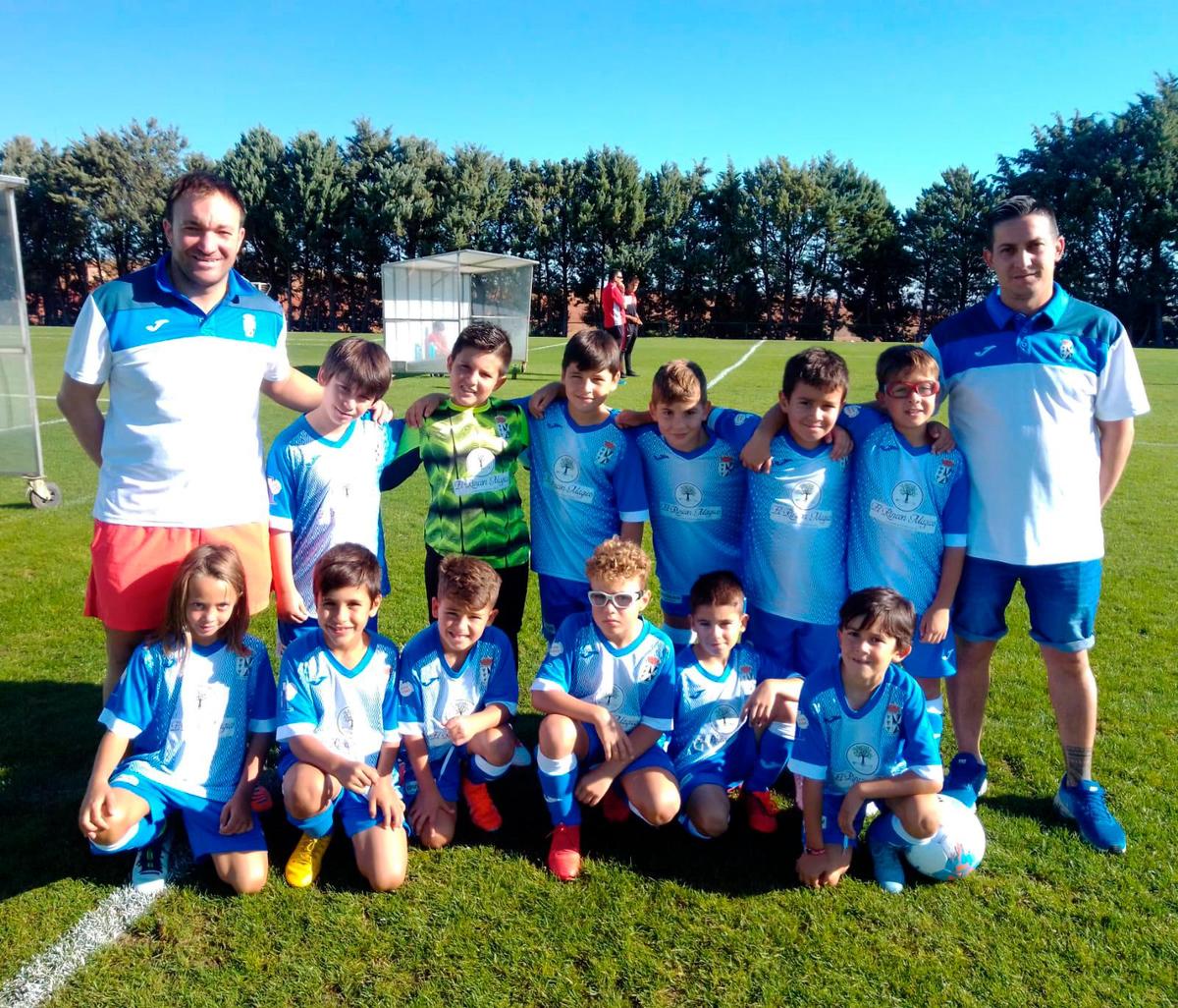 El equipo benjamín se proclamó el pasado año campeón de su categoría.