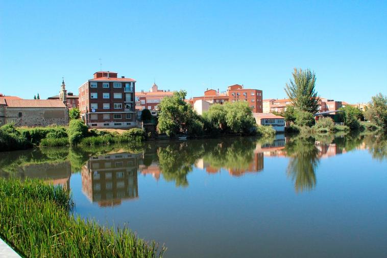 Vista de Santa Marta desde el Tormes.