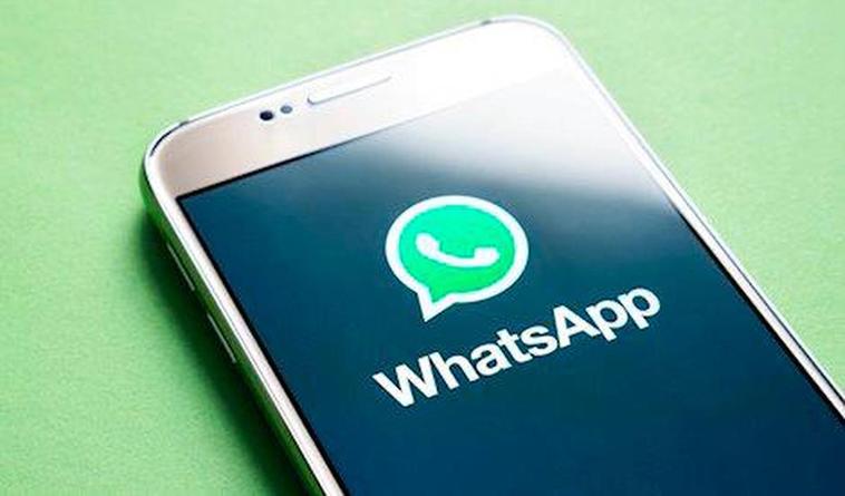 Un fallo en la última versión de Whatsapp drena la batería del móvil
