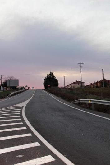 Tramo de la carretera en el que se instalarán los semáforos.