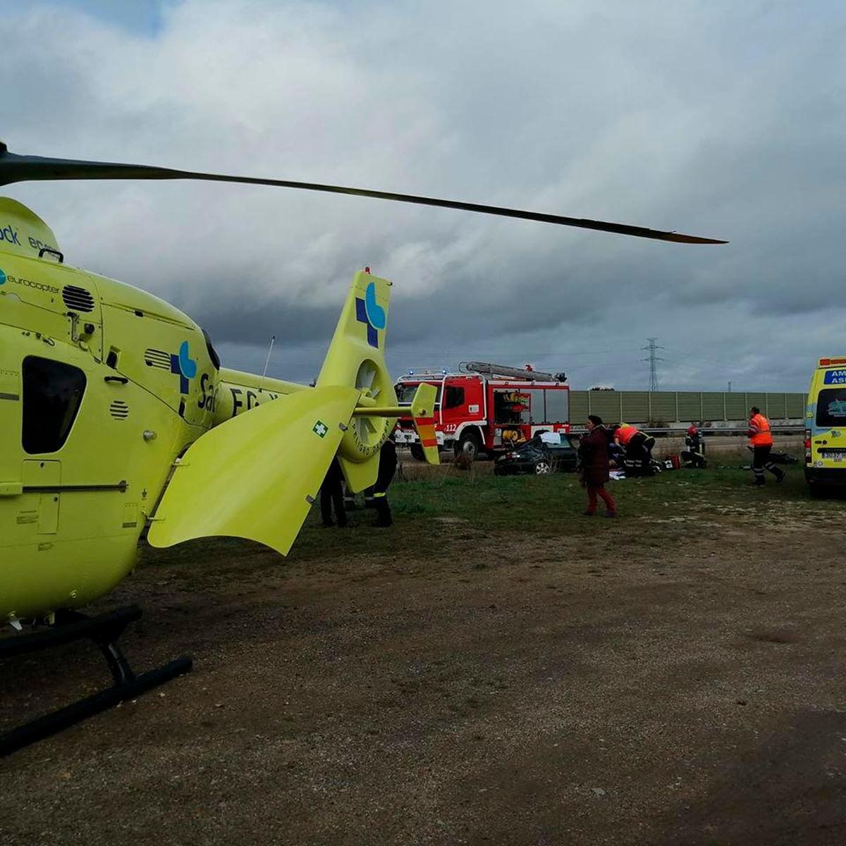 Fotografía | HELICÓPTERO MEDICALIZADO SALAMANCA