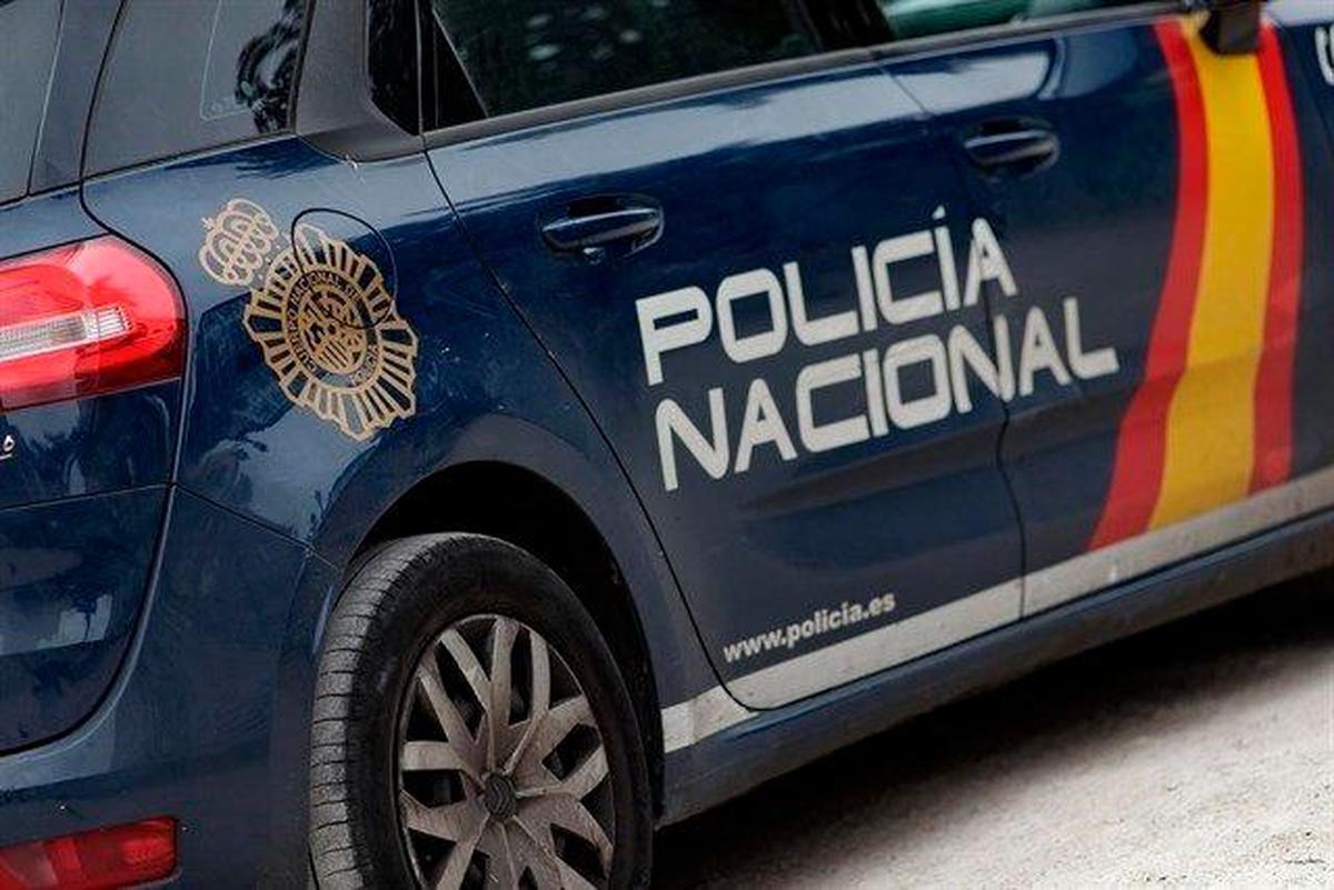 La Policía Nacional tuvo que intervenir y detuvo a un total de seis personas.