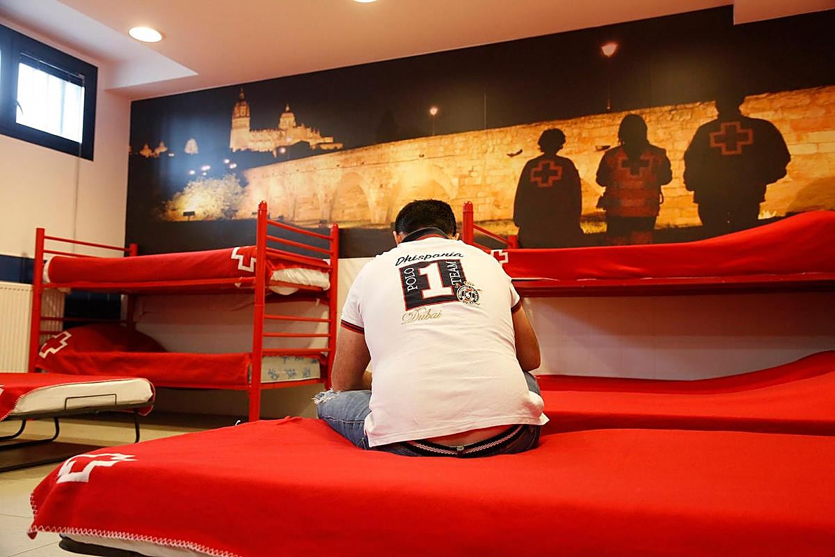 Antonio, en la habitación que ha tenido que dormir hasta solo hace unas semanas.