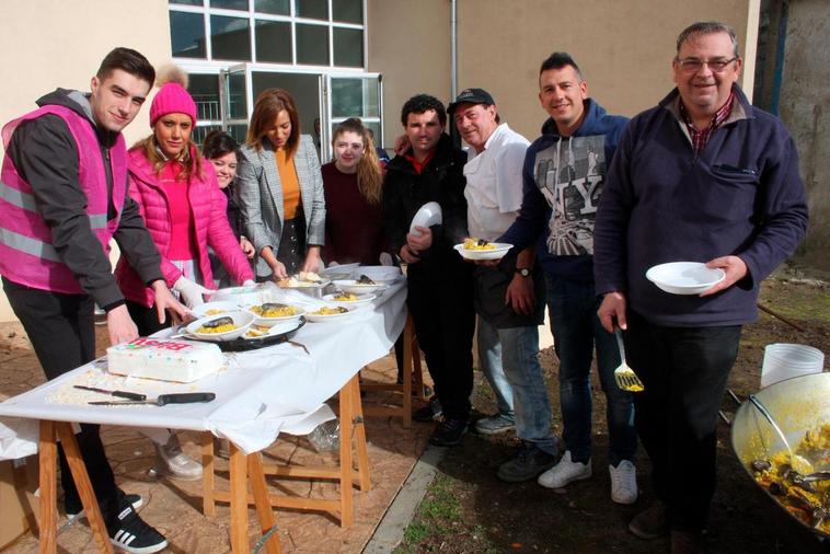 Comisión de fiestas de Terradillos en 2019.