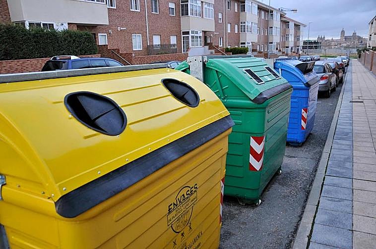 Contenedores para reciclar en Salamanca.