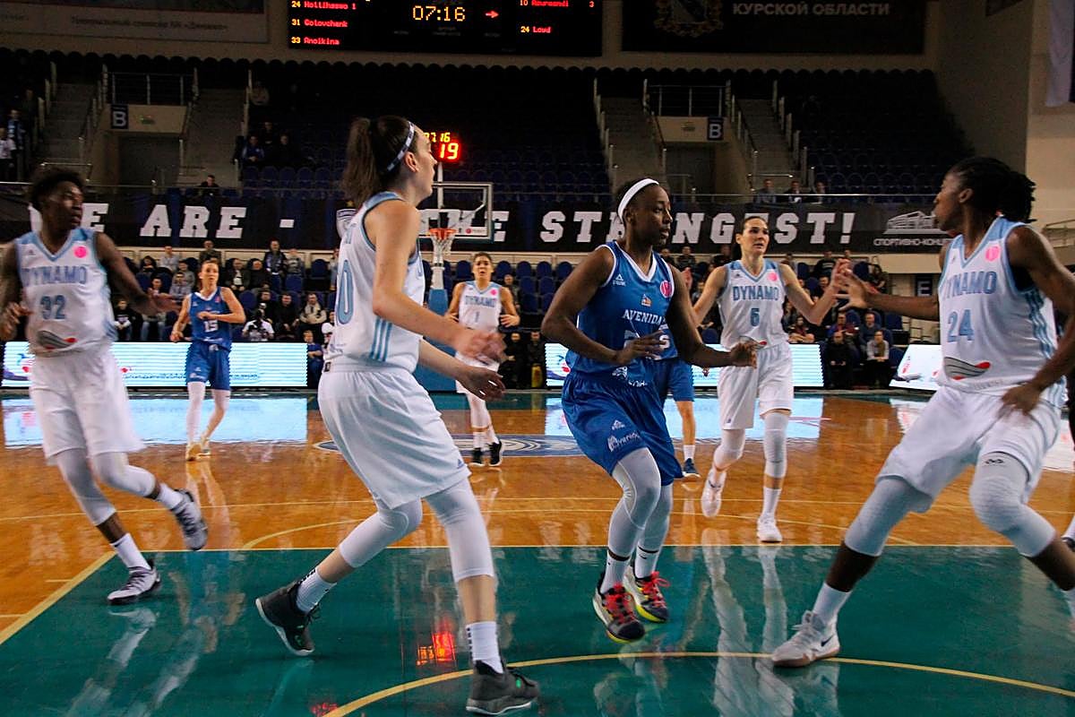 Encuentro entre el Perfumerías Avenida y el Dynamo de Kursk de febrero de 2019.