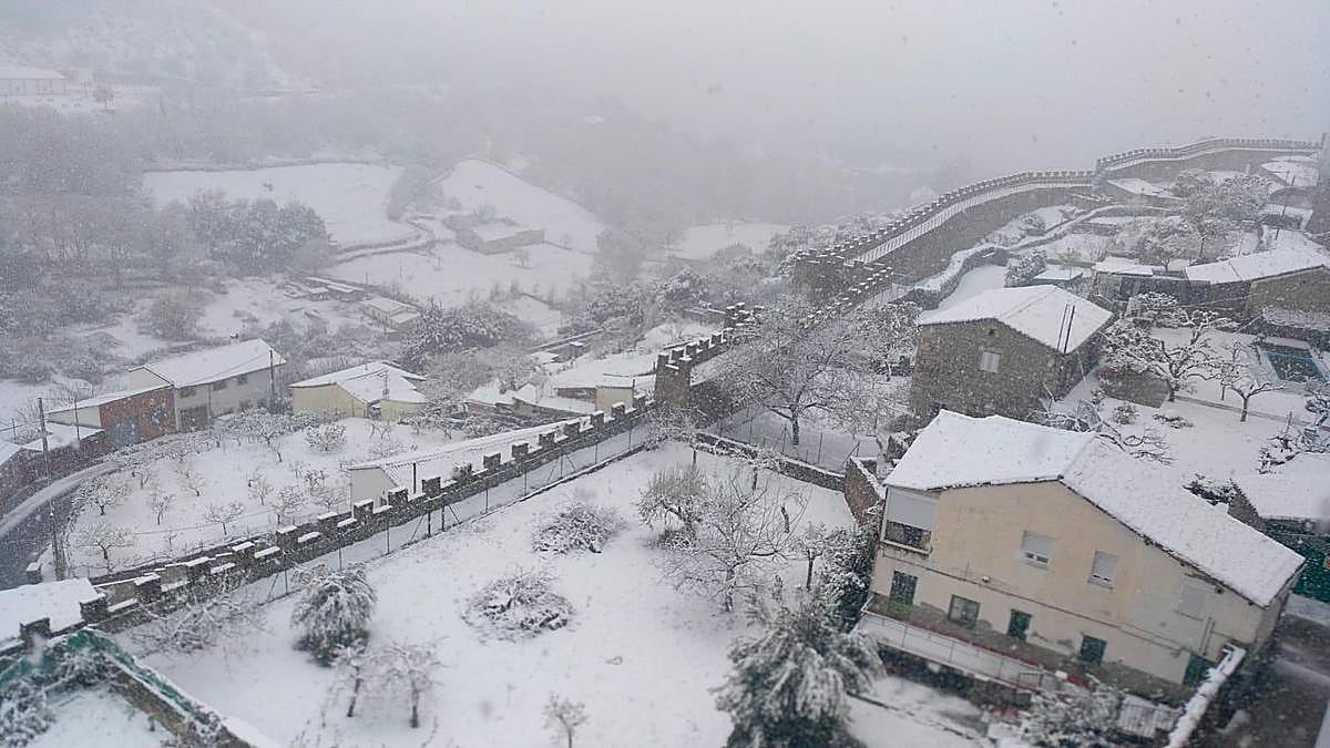Nieve en la ciudad de Béjar. | TEL