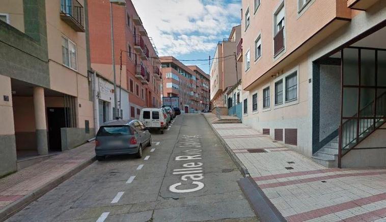 Calle Río Jalón del Barrio Blanco donde sucedieron los hechos.