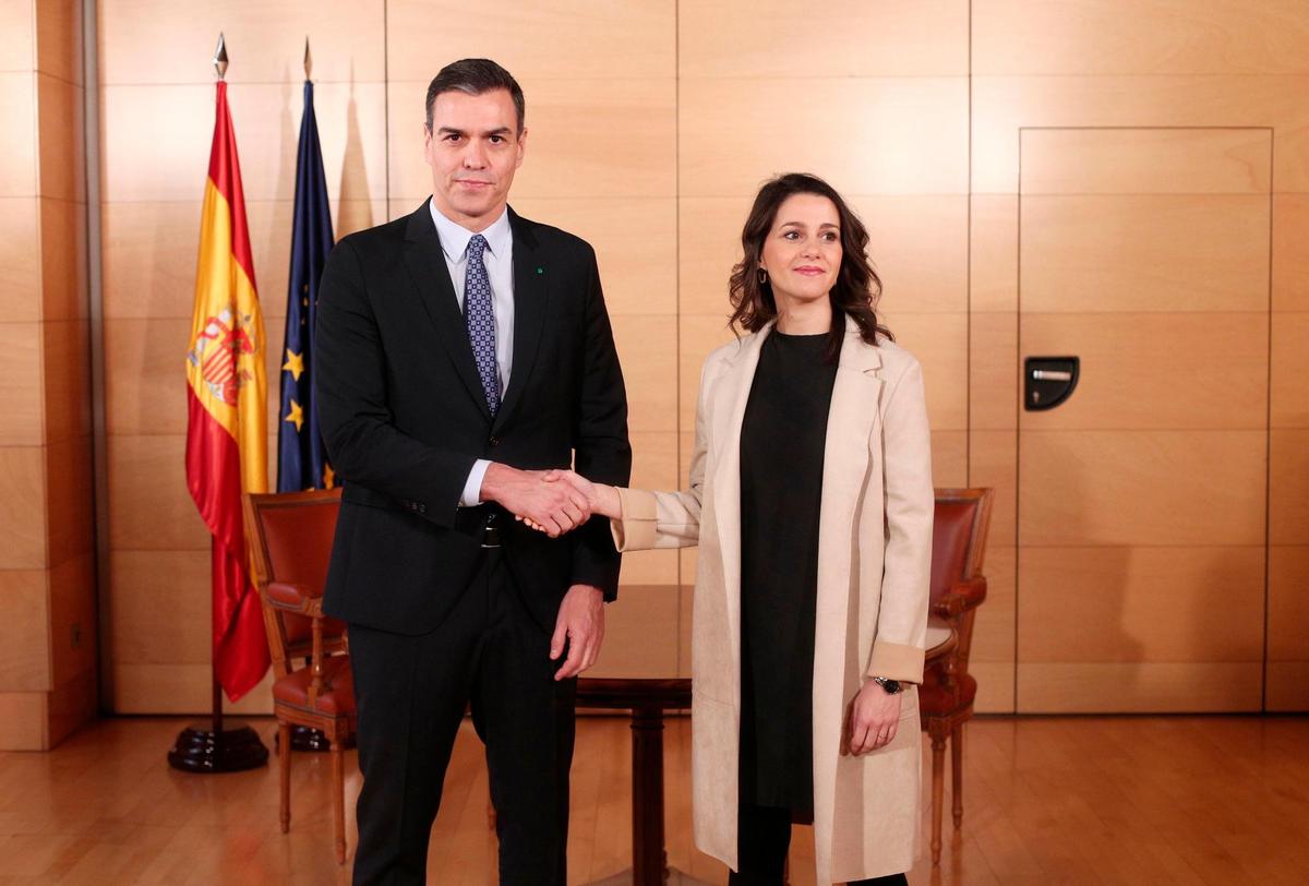 Pedro Sánchez e Inés Arrimadas.