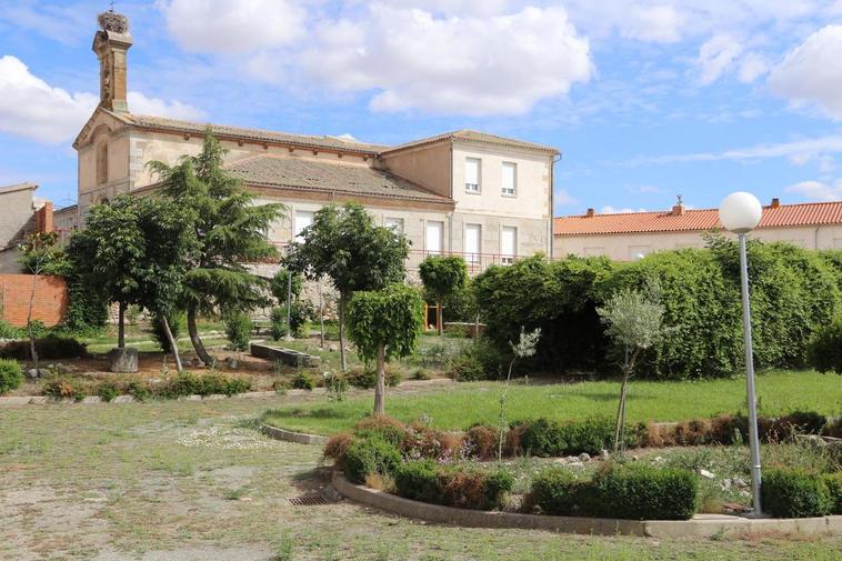 Residencia de mayores de Macotera donde se aplicará la nueva tasa COVID a los mayores.