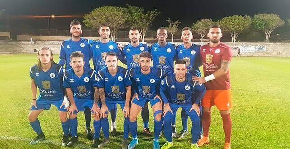 El CD Marino posa antes de un partido de la temporada 2019-2020.