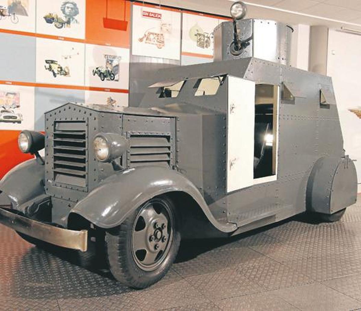 Exposición Automoción y Guerra Civil. | ALMEIDA