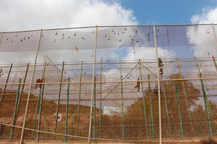 La valla de Melilla, otra vez en el ojo del huracán