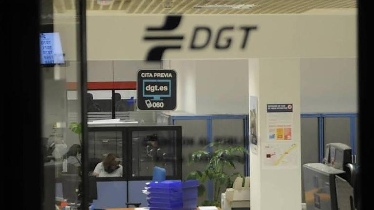 Un brote en la Jefatura de Tráfico obliga a suspender los exámenes de conducir hasta nuevo aviso