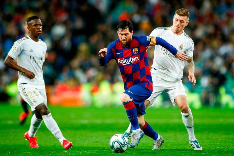 Lionel Messi en un encuentro ante el Real Madrid de la temporada pasada.