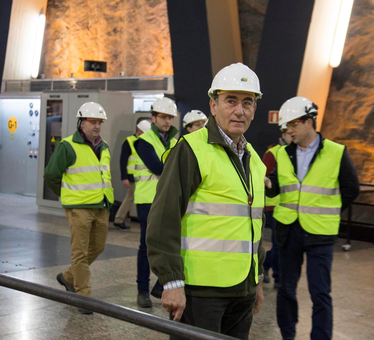 El presidente de Iberdrola, Ignacio Galán, visita Aldeadávila