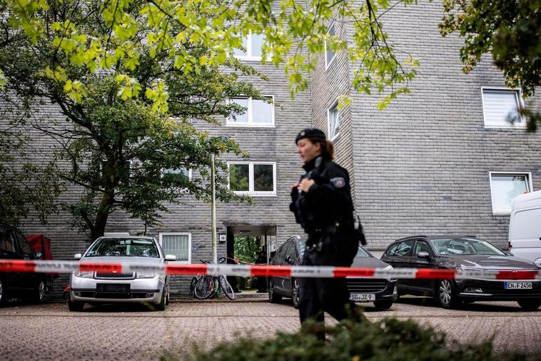 Vivienda donde se han localizado cinco cadáveres en Solingen.