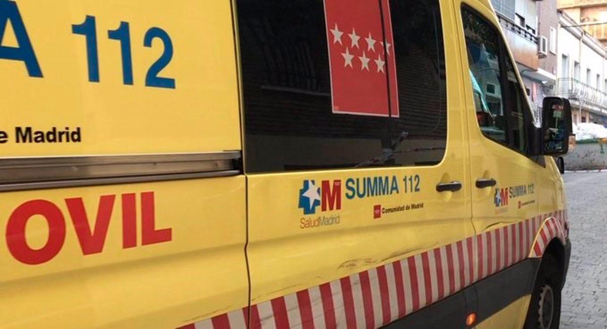 Imagen de una ambulancia del SUMMA 112.