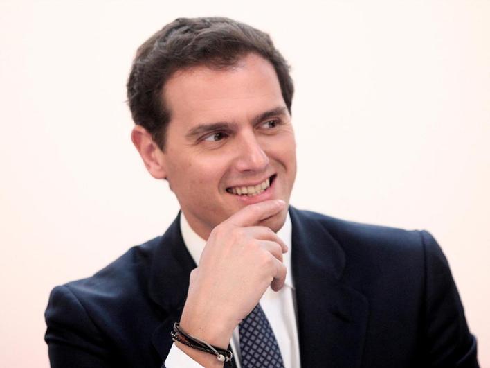 Albert Rivera, muy molesto con la prensa del corazón