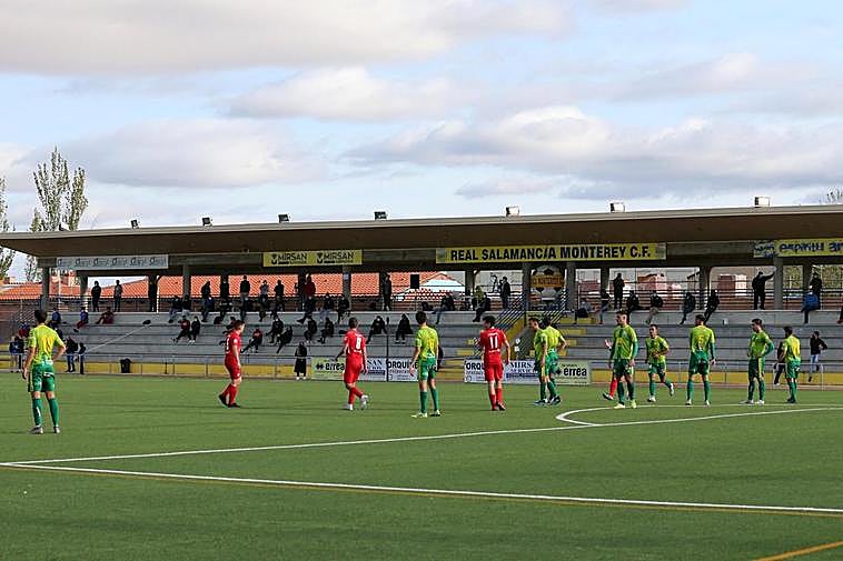 Estreno sin público del remozado Reina Sofía , solo entró prensa y miembros de los clubes